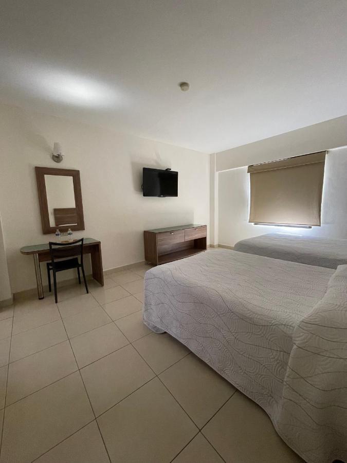 Hotel El Mayo Inn Culiacán Buitenkant foto
